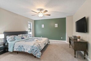 Bügeleisen/Bügelbrett, Internetzugang, Bettwäsche