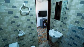 Salle de bain | Articles de toilette gratuits, serviettes fournies, savon