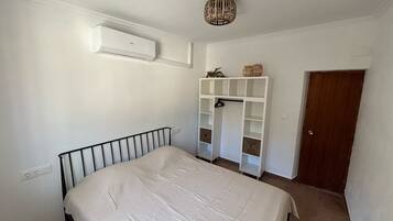 Strykejern/-brett, wi-fi og sengetøy