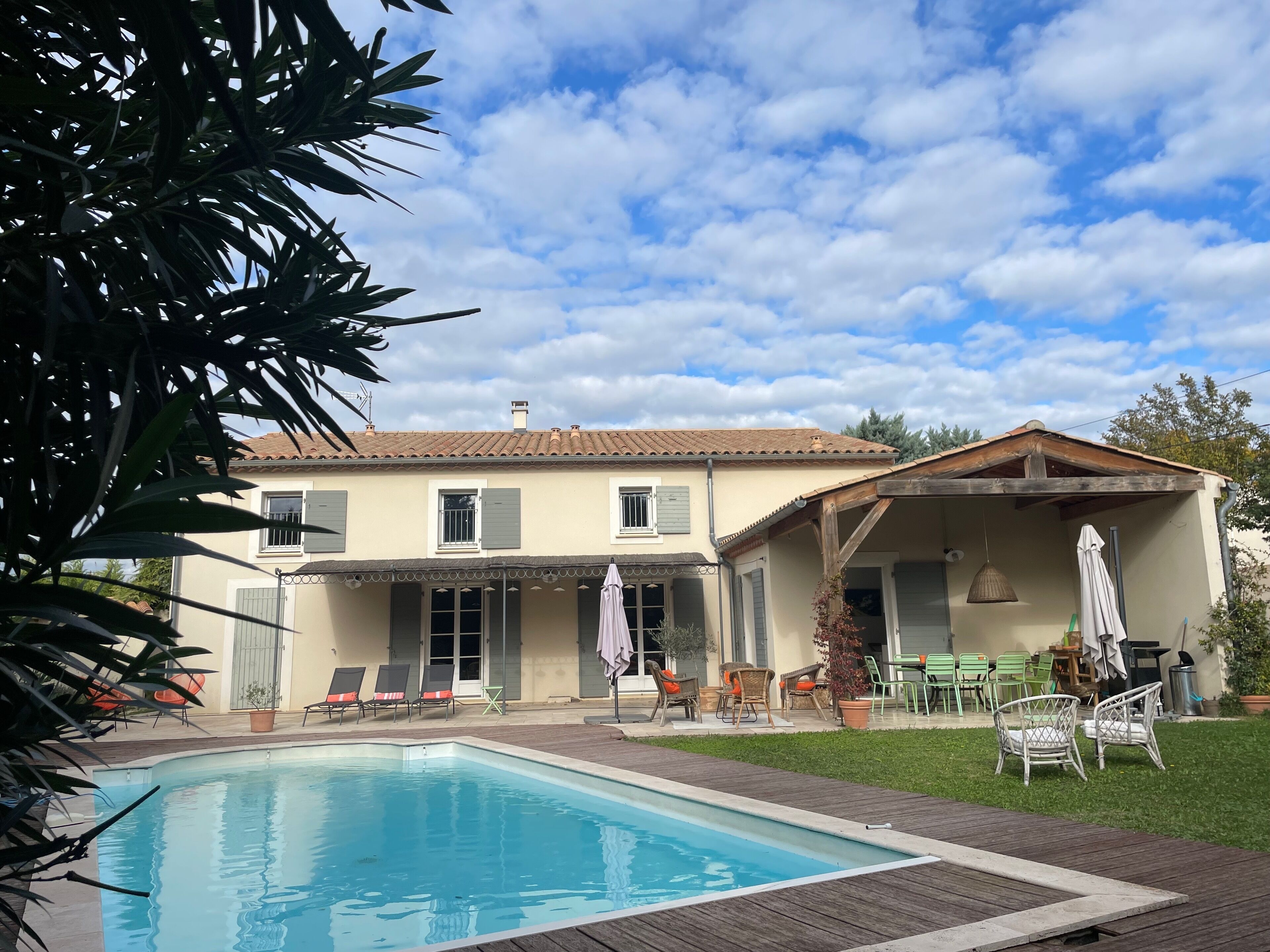 Piscina coperta, piscina all'aperto