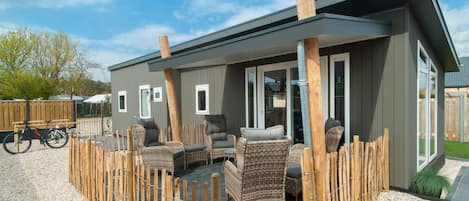 ชาเลท์ | ระเบียง