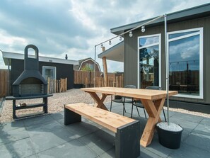 Chalet | Balcony - Cozy Beachside Base With Dual Terraces (Noordwijk)
