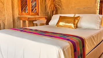 Habitación doble Deluxe, vista a la playa | Escritorio, espacio para trabajar con laptop y wifi gratis