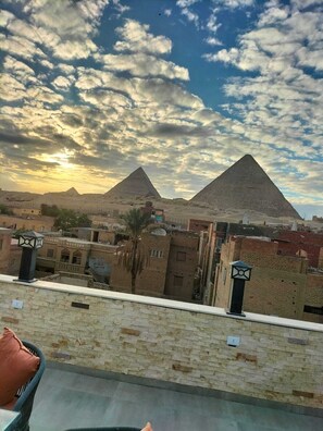 Front of property - Happy Pharonic House INN (Giza)