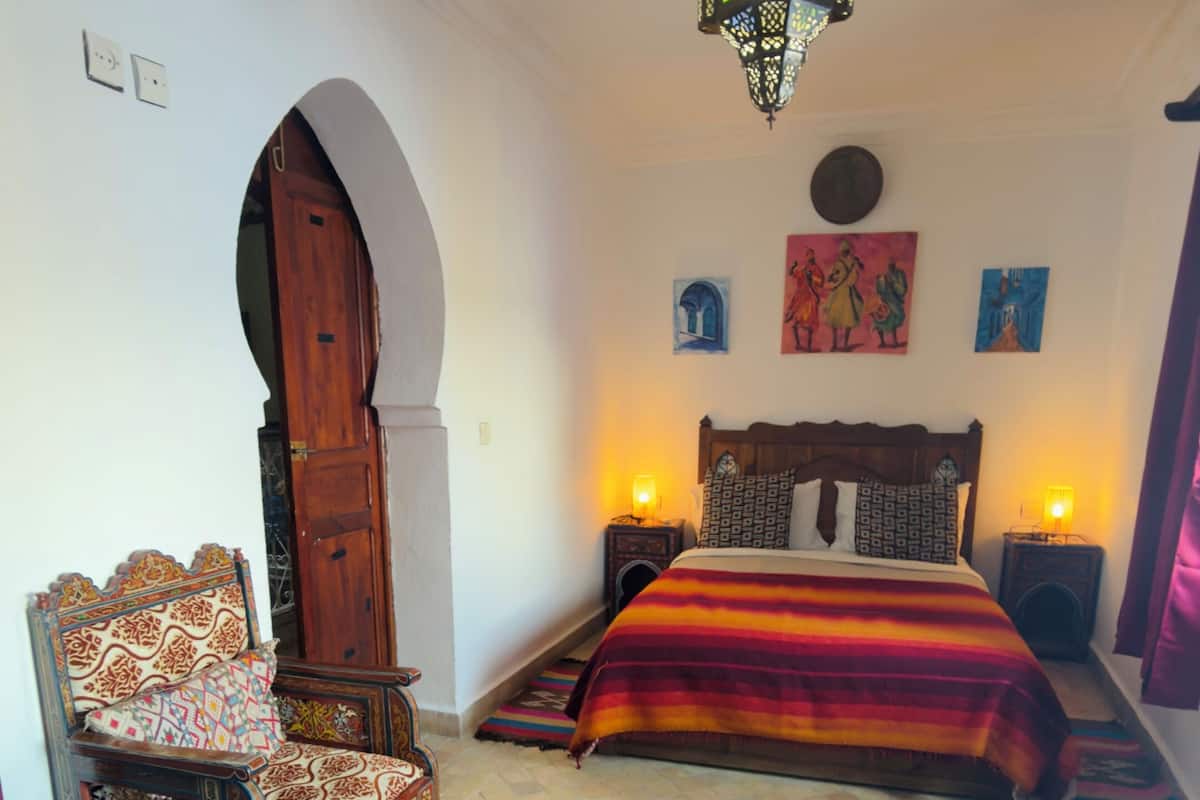 Deluxe Room | Blackout drapes, iron/ironing board, free WiFi