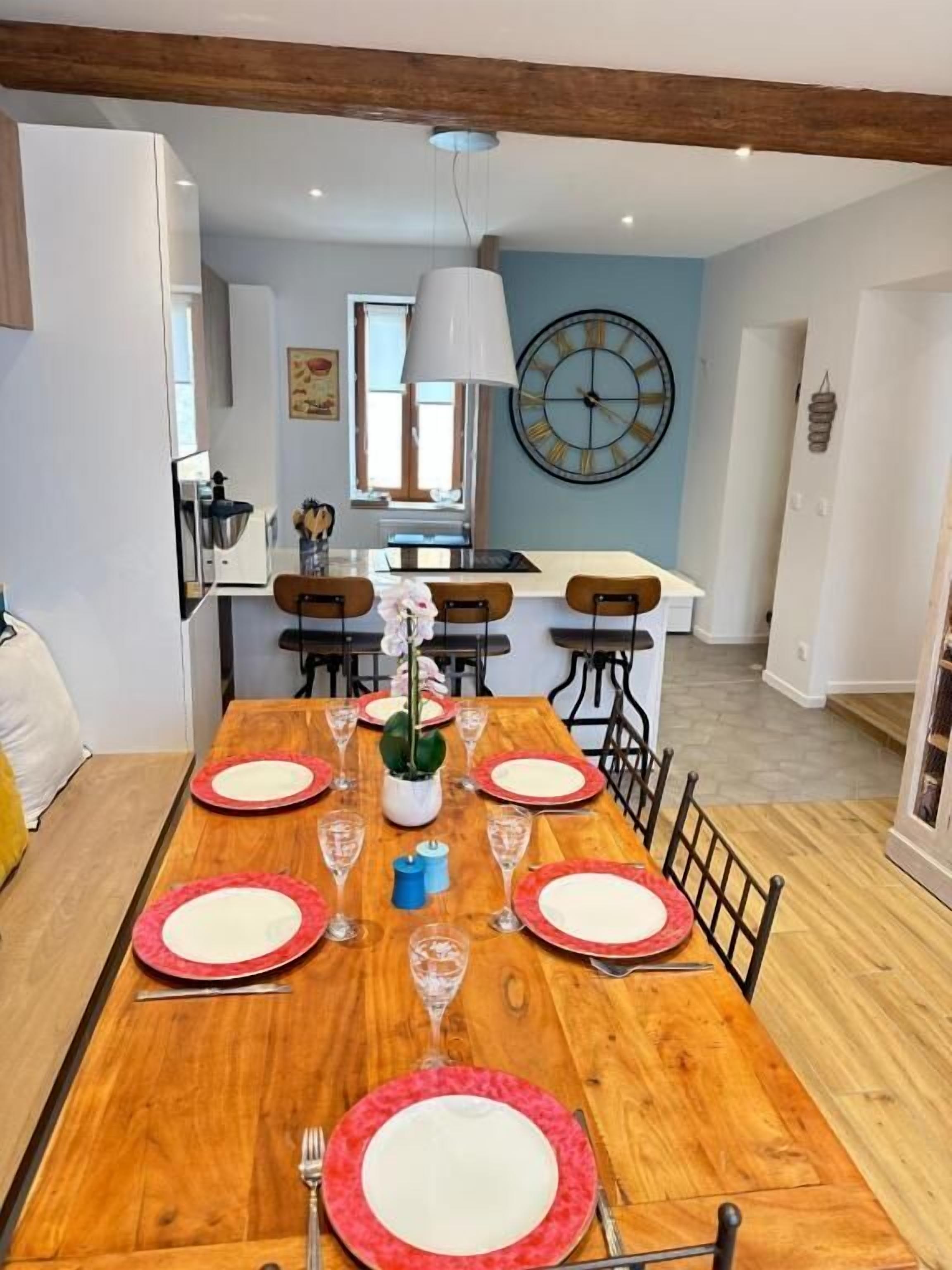 Deluxe appartement, privébadkamer | Dineren