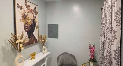 Cozy 1-bedroom apartment in Jacksonville with AC