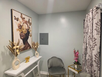 Cozy 1-bedroom apartment in Jacksonville with AC