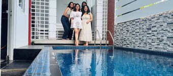 Luxury 6BR villa with private pool near beach