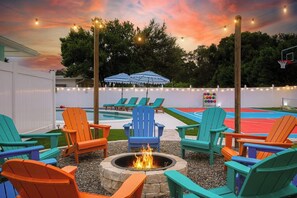 Property grounds - Clearwater Game Heaven! Pickleball, Golf, Bowling (Clearwater)