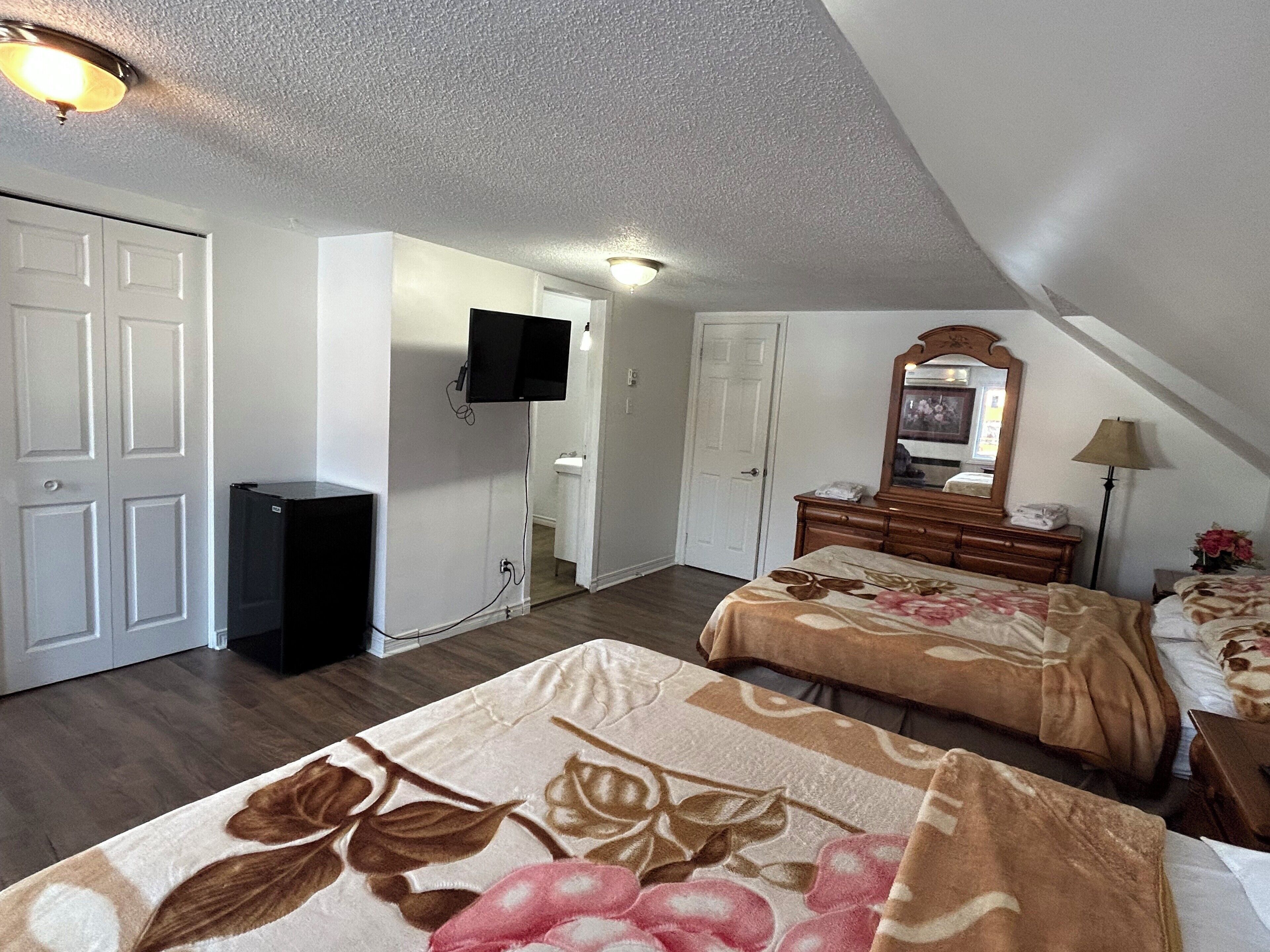 Iron/ironing board, free WiFi