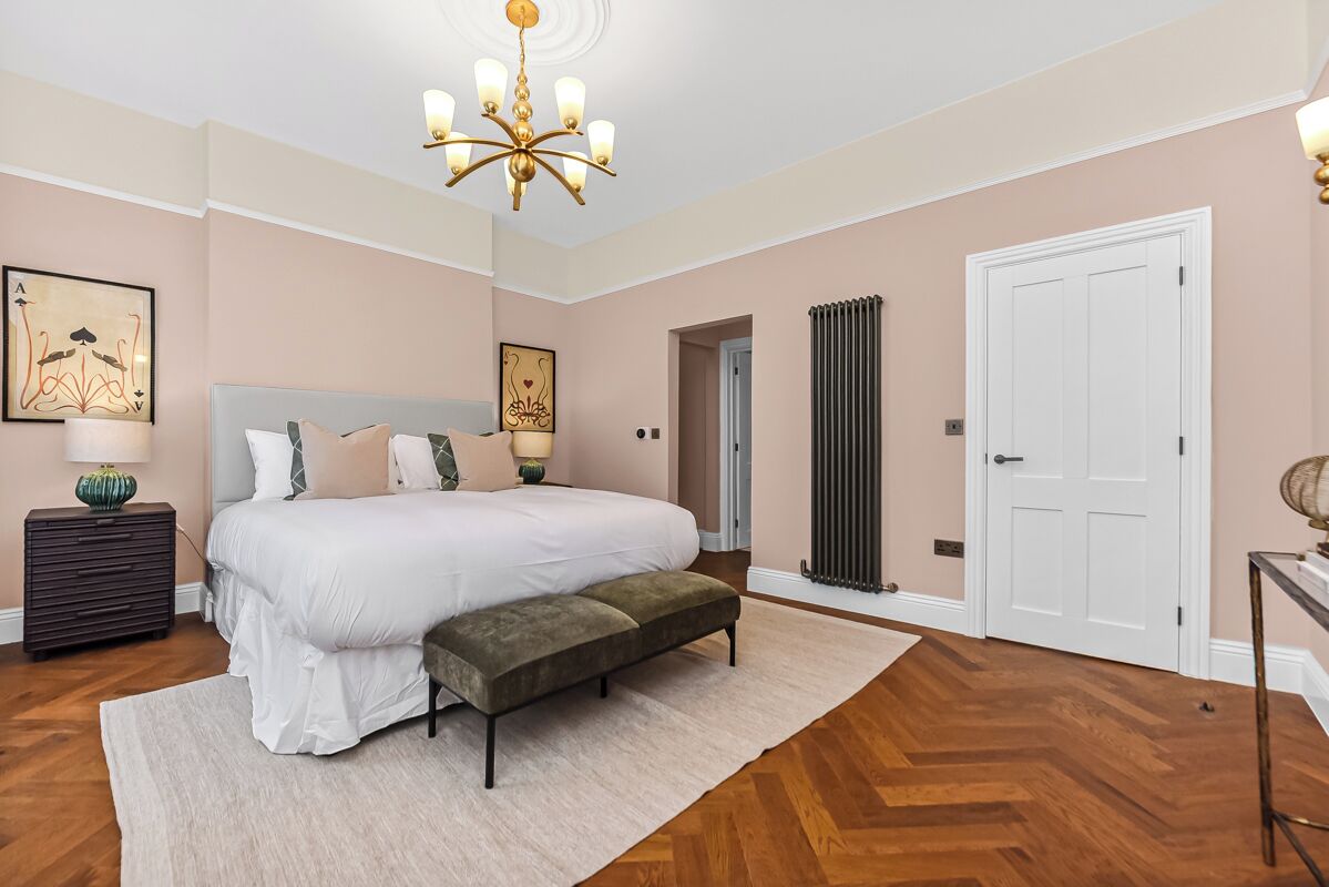 5 Schlafzimmer, Bügeleisen/Bügelbrett, WLAN, Bettwäsche