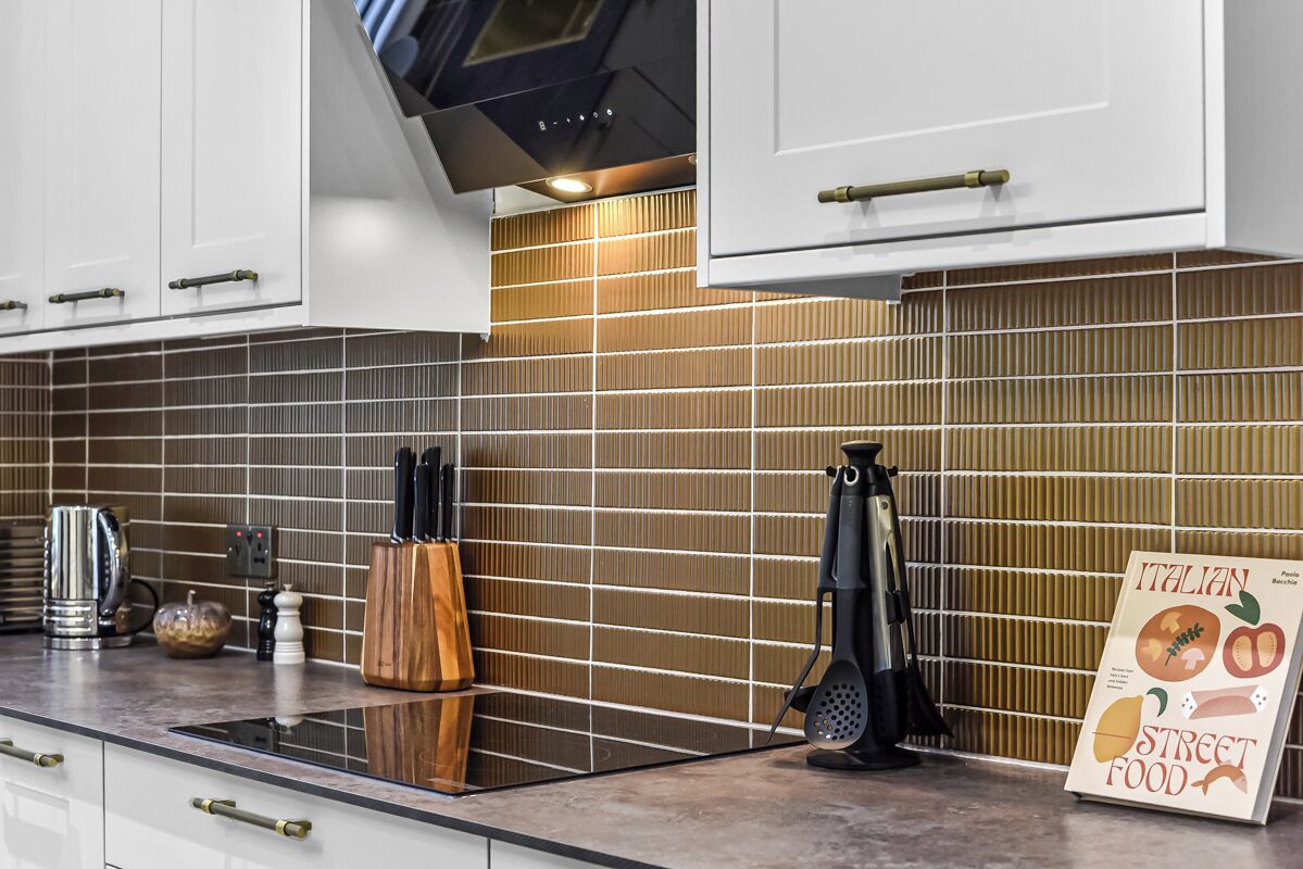 Mikrowelle, Ofen, Herdplatte, Geschirrspüler