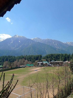 Pemandangan dari hartanah