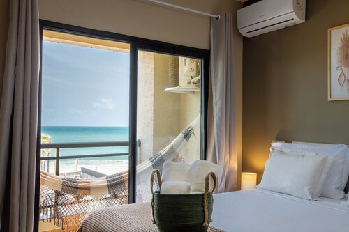 Stylish apartment ocean view