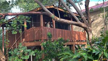 Estudio, cocina básica, vistas a la playa | Exterior