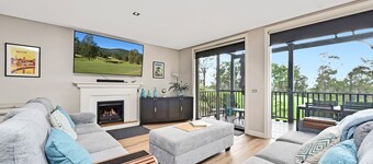 Ar' Heafy Lodge Premium Private Villa Located within Cypress Lakes Resort