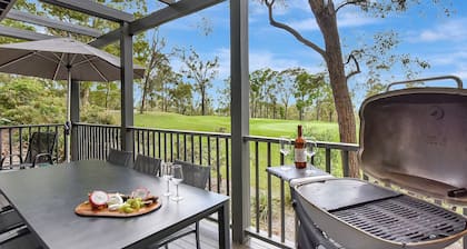 Ar' Heafy Lodge Premium Private Villa Located within Cypress Lakes Resort