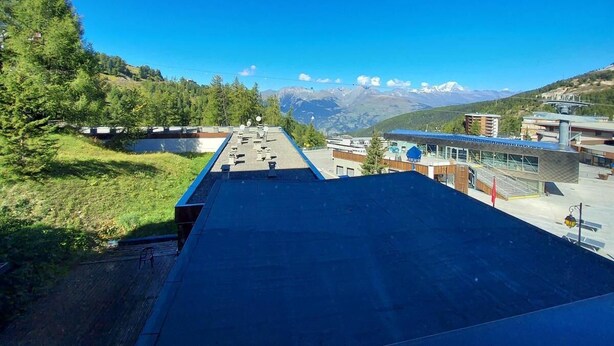 Property grounds - 60m from ski slopes, 3rd floor, tv, ski locker, 32m², La Plagne (La Plagne)