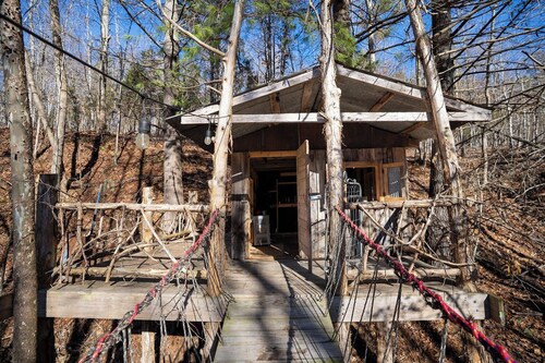 2 Bedroom Sleeps 8, Private Pond, Fire Pit & RV Sites