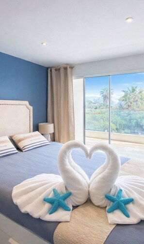 Una scrivania, ferro/asse da stiro, Wi-Fi gratuito, lenzuola