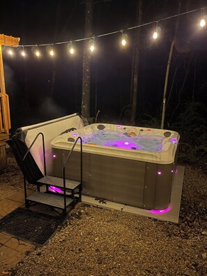 Bain à remous extérieur
