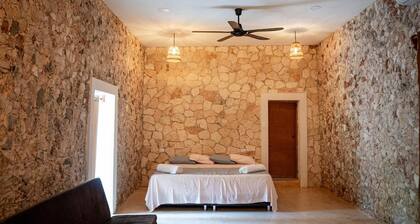 Villa Carulio - Villa in Ebtun with swimming pool, nature and close to cenotes