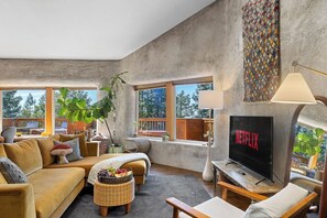 Living area - Mendocino Stone Ranch Compound, by Vinifera Homes (Anchor Bay)