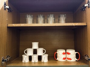 Miscellaneous - Cozy 1-bedroom apartment in charming Indore with AC (Indore)