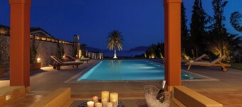 Private Beachfront Villa, Experience beauty, luxury and serenity, all in one.