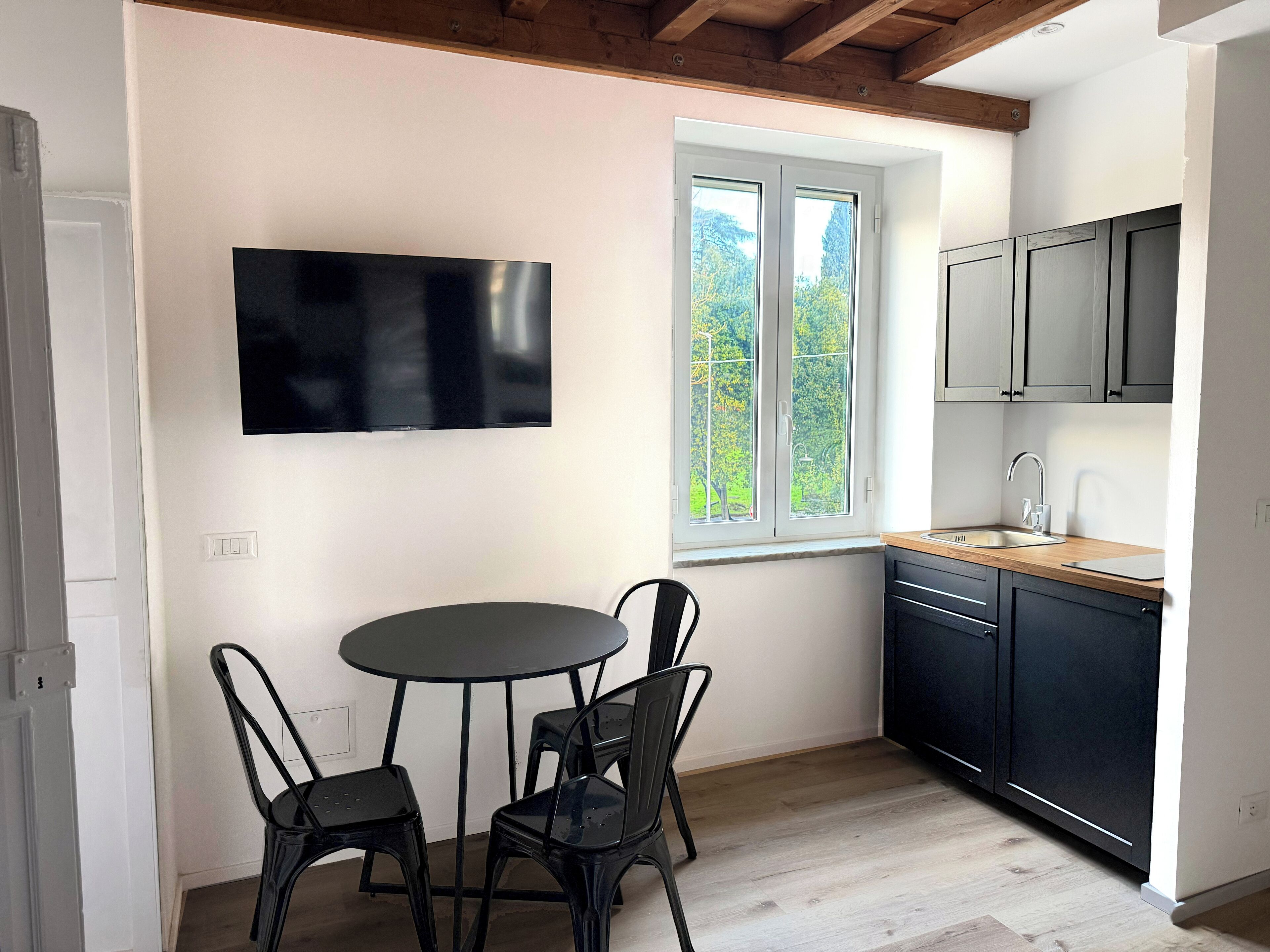 Suite ejecutiva | Escritorio, espacio para trabajar con un portátil, cortinas opacas