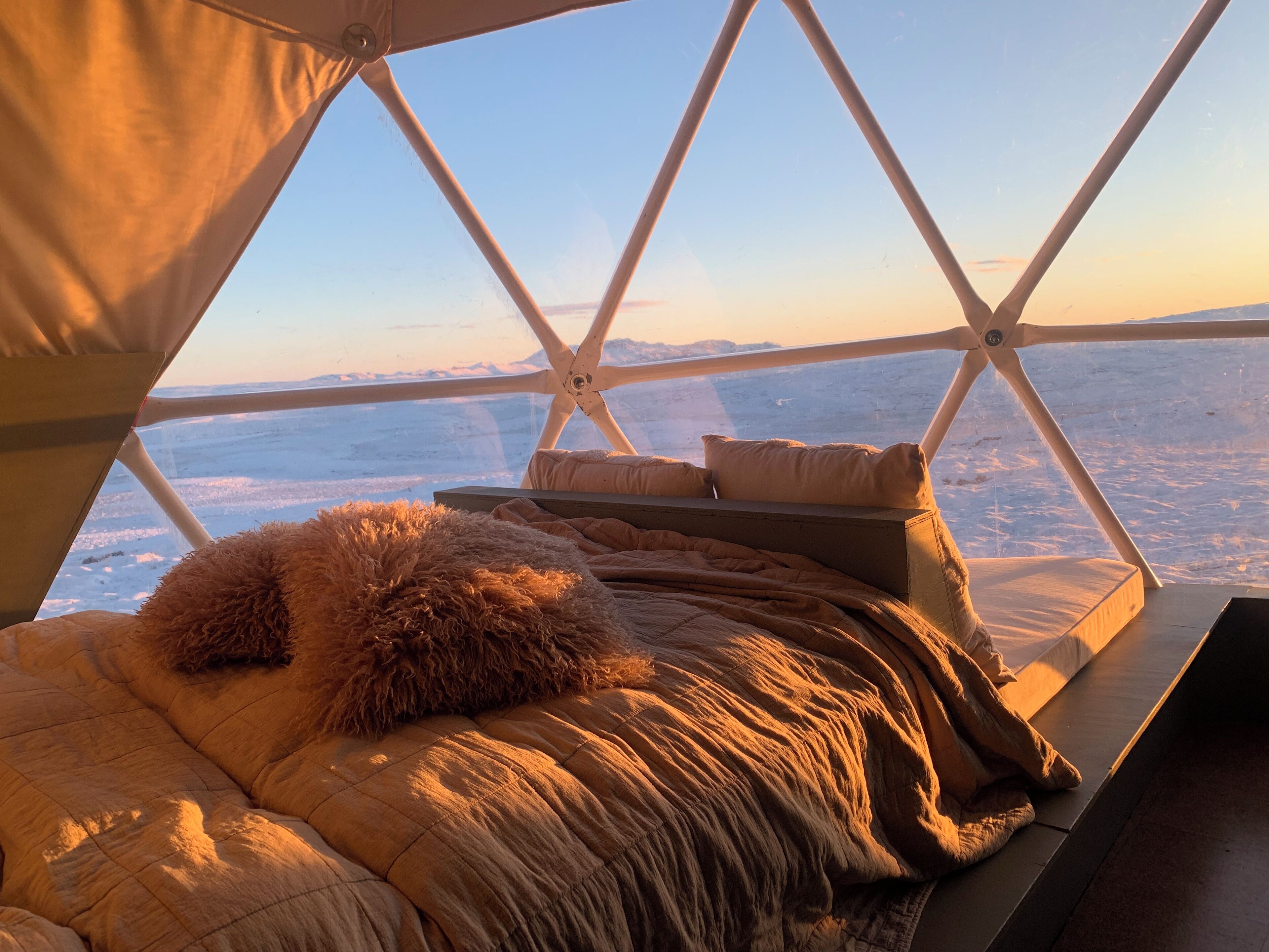 1 habitación y ropa de cama 