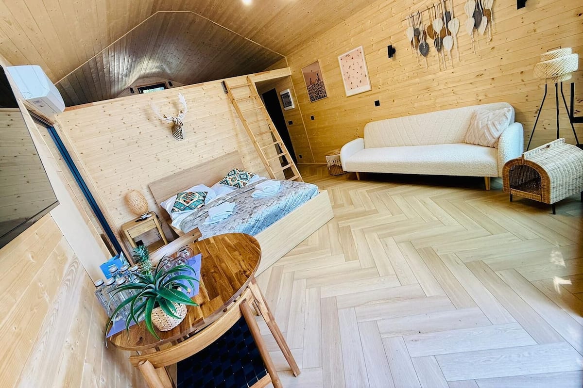 Comfort Chalet, Lake View
