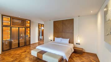 3BR Pool Villa + 1W Airport (4) | Frette Italian sheets, premium bedding, down comforters