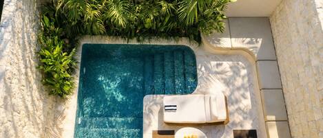 3BR Pool Villa + 1W Airport (4) | Draps italiens de Frette, literie de qualité, couette en duvet