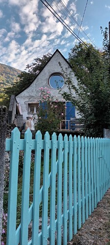 La maison Bleue au coeur des Pyrénées - montagne, ski & randos à gogo