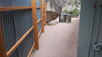 Apartment, 1 Bedroom, Smoking, Balcony | Property grounds