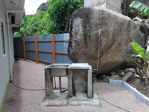 아파트, 침실 1개, 흡연, 발코니 | 정원