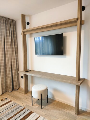 Authentic Chalet on National Park Piatra Craiului. Stunning views.