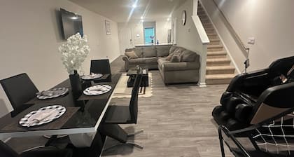 Brand new luxurious home with free unlimited massage in Raleigh