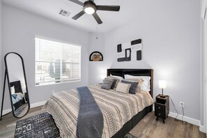 Bügeleisen/Bügelbrett, WLAN