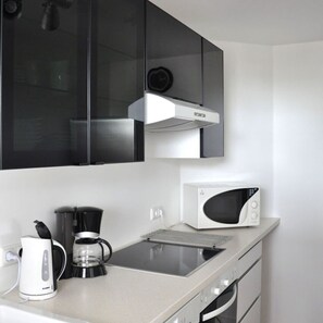 Fridge, microwave, stovetop, dishwasher - Beach paws: Dogs welcome - and the whole family too (Fehmarn)