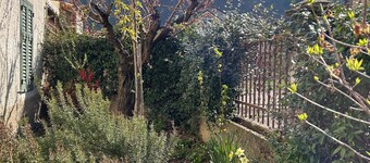 Apartment in Salorno, half an hour from Trento and Bolzano, with private parking.