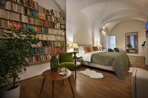 Room - Boutique 4star hotel in central Prague with breakfast, Wi-Fi, and elegant rooms. (Hlavní město Praha)