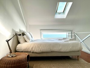 1 quarto, Wi-Fi de cortesia, roupa de cama