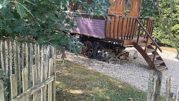 Enceinte de lâhĂ©bergement