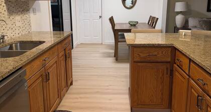 Cozy 2-bedroom house in amazing Port St. Lucie