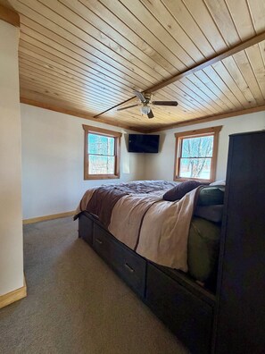 2 Schlafzimmer, Schreibtisch, kostenloses WLAN, Bettwäsche