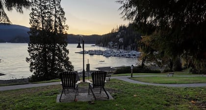 World Cup Stay & Nature Retreat in North Vancouver near Mt.Seymour & Deep Cove