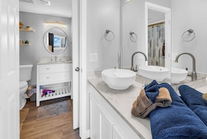 Hair dryer, towels, soap, toilet paper - Updated Oceanfront Condo/Pools, Sauna, Hot Tub, Balcony View, Free Parking (Myrtle Beach)